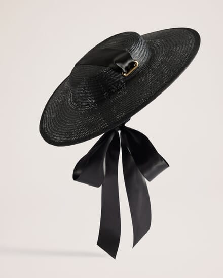 Annie Hat in BLACK