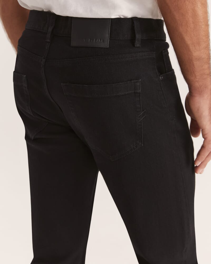 Fitzroy Slim Jean in BLACK