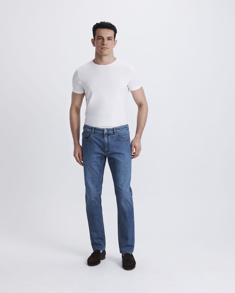 Fitzroy Slim Jean in MID WASH