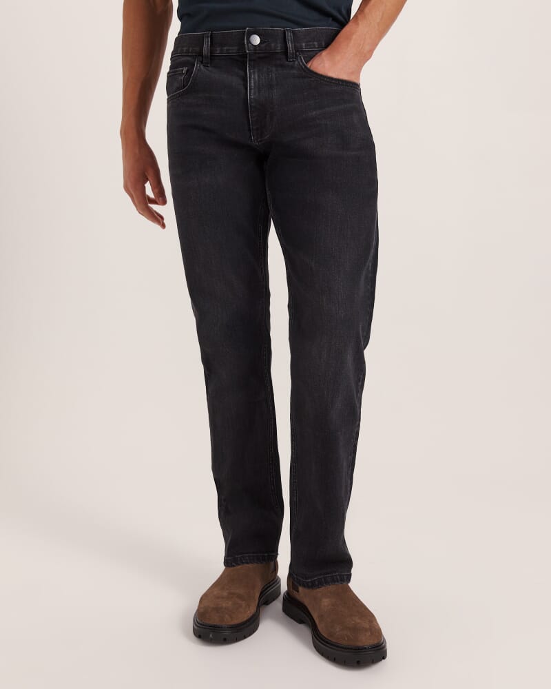 Cooper Straight Leg Jean in WASHED BLACK