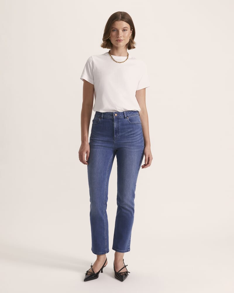 Anna Straight Leg Jean in LIGHT INDIGO