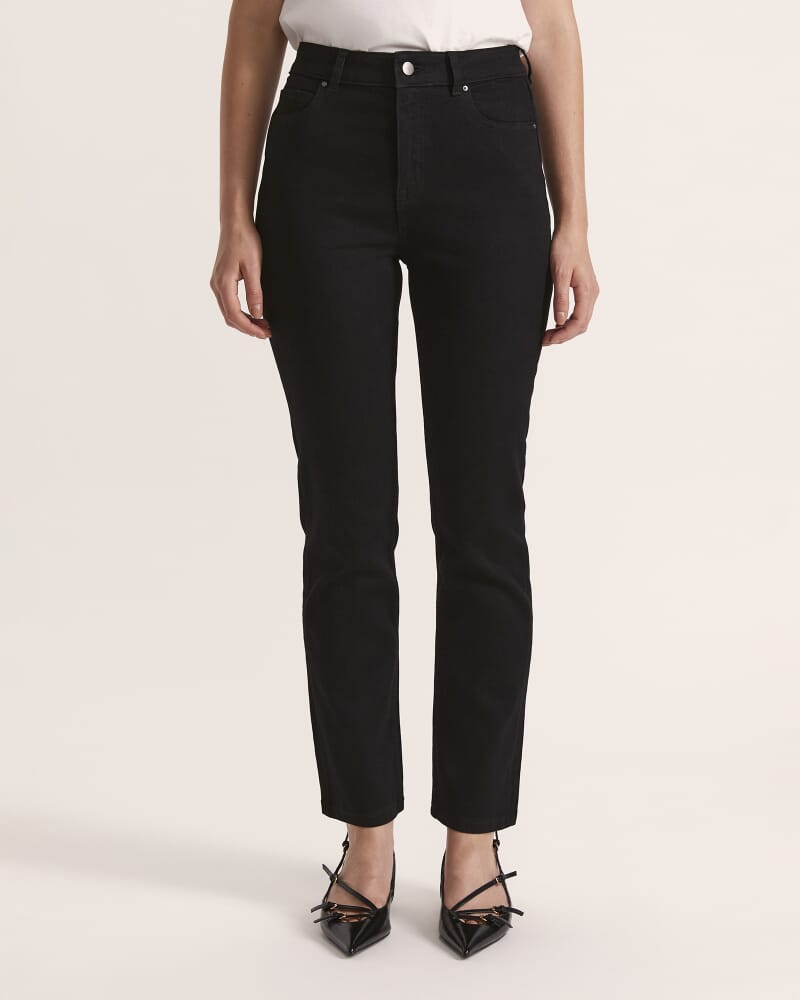 Anna Straight Leg Jean in BLACK