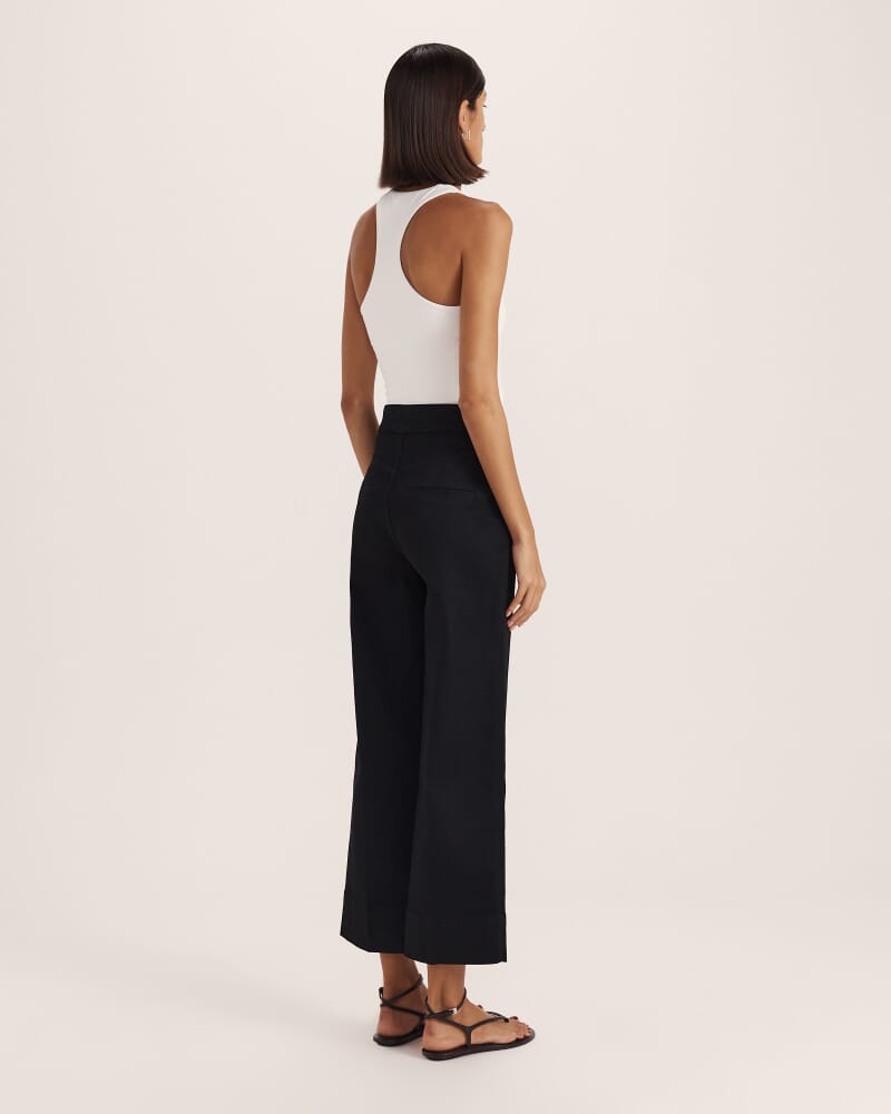 Ava Cropped Wide Leg Jean in BLACK