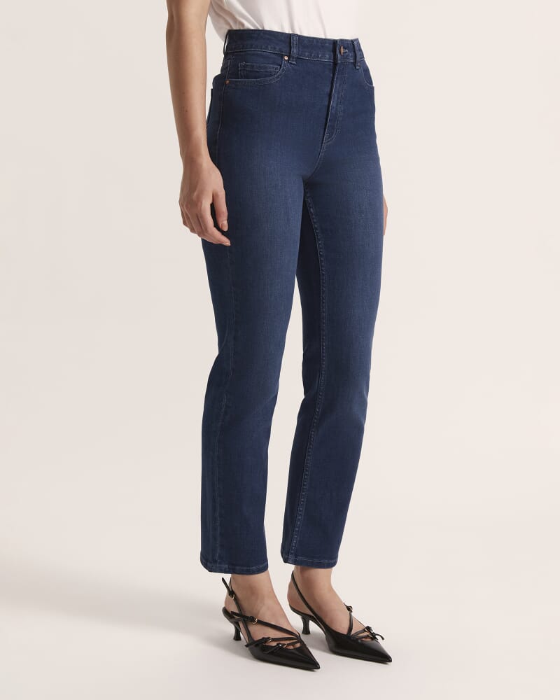Anna Straight Leg Jean in INDIGO