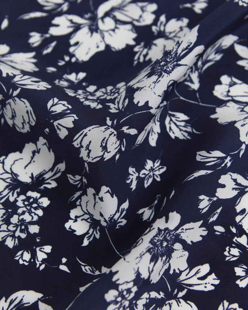 Floral Silk Pocket Square in BLUE/WHITE