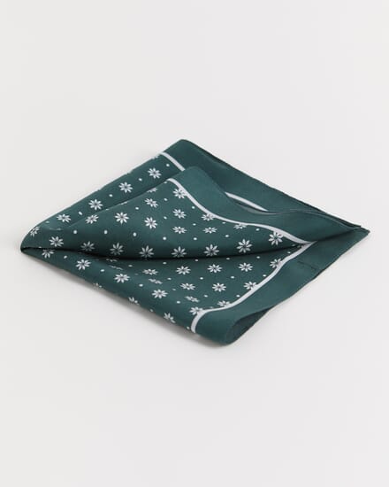 Mini Geo Silk Pocket Square in GREEN