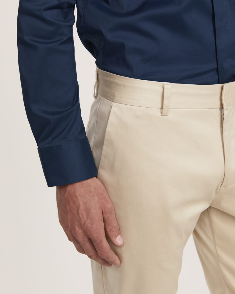 Baxter Slim Chino Pant in BONE