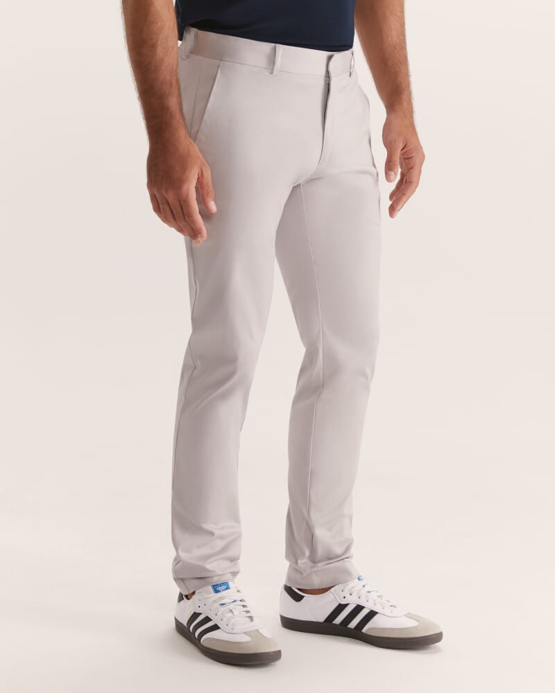 Baxter Slim Chino Pant in MISTY GREY