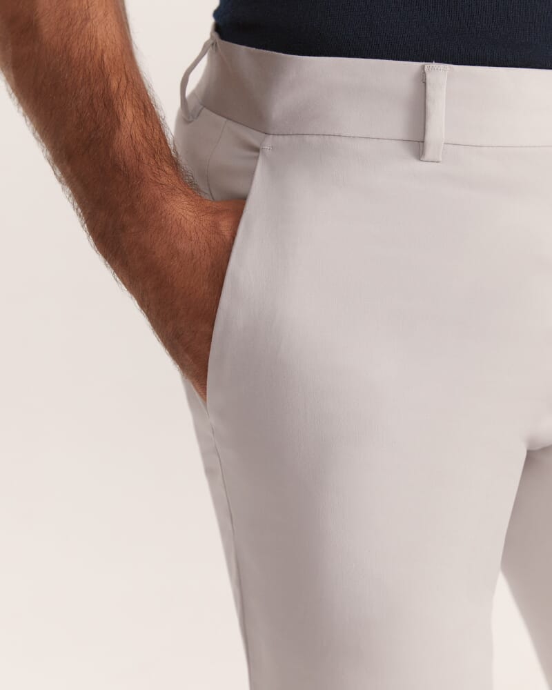 Baxter Slim Chino Pant in MISTY GREY