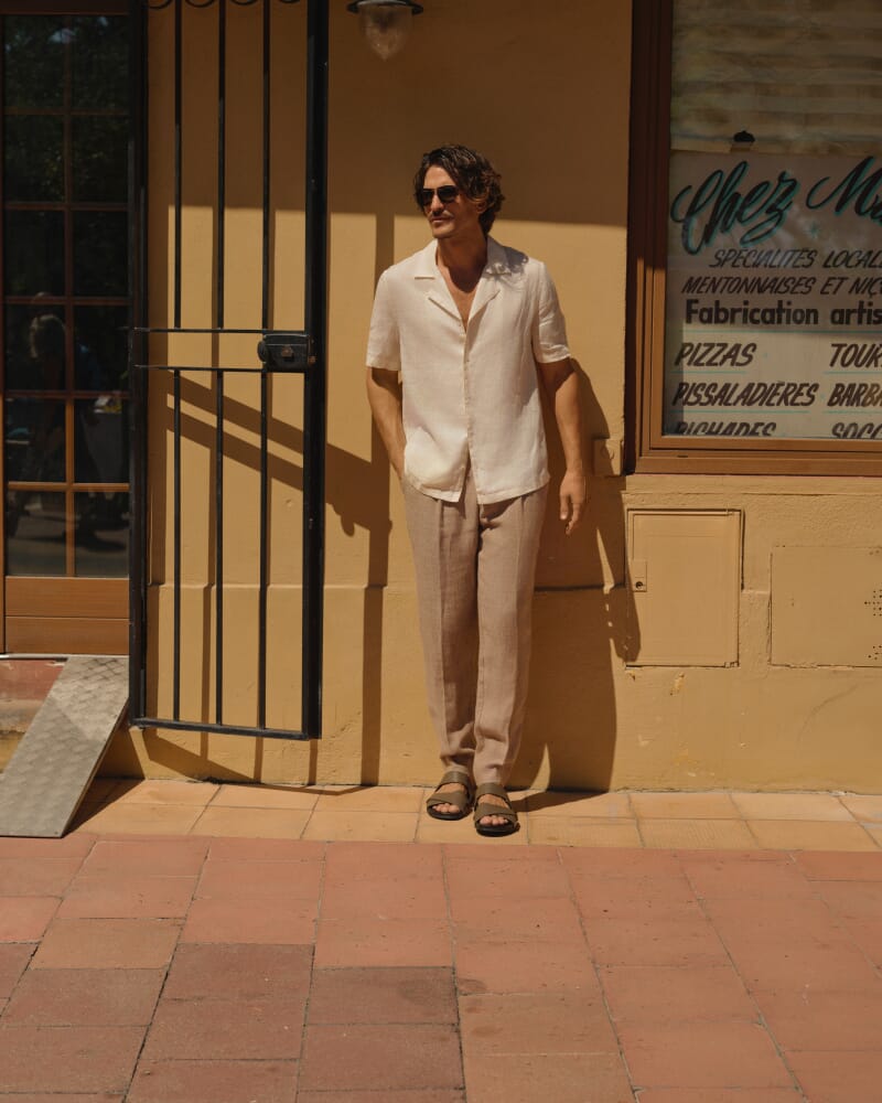 Wade Pleat Front Linen Pant in ALMOND