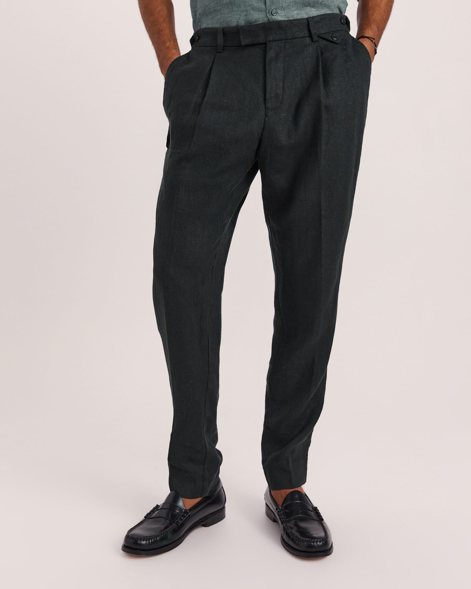 Wade Pleat Front Linen Pant