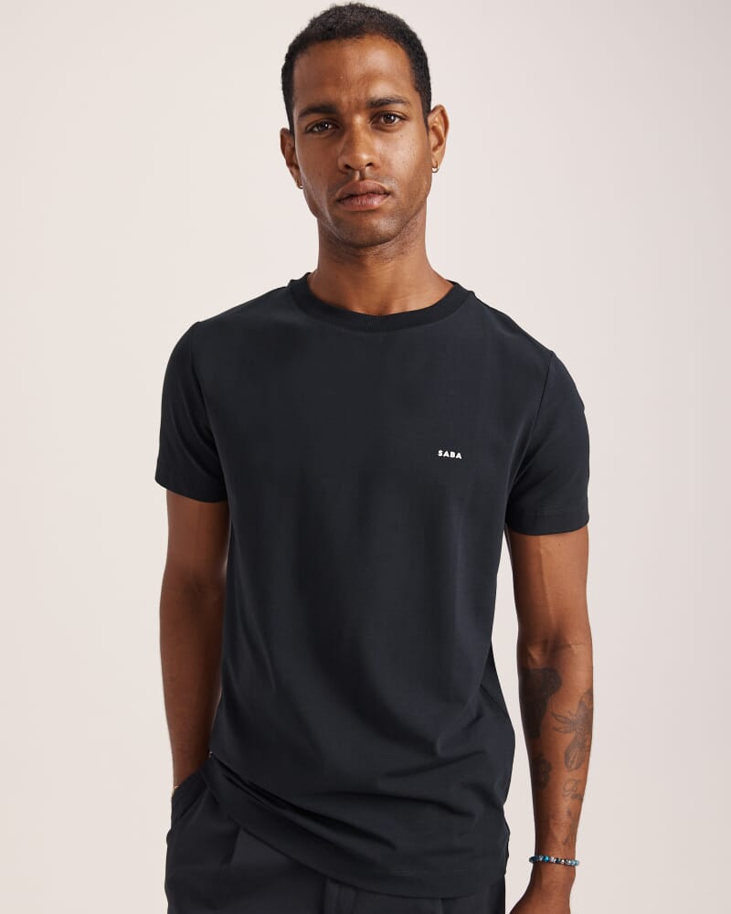 Oscar Stretch Tee in BLACK