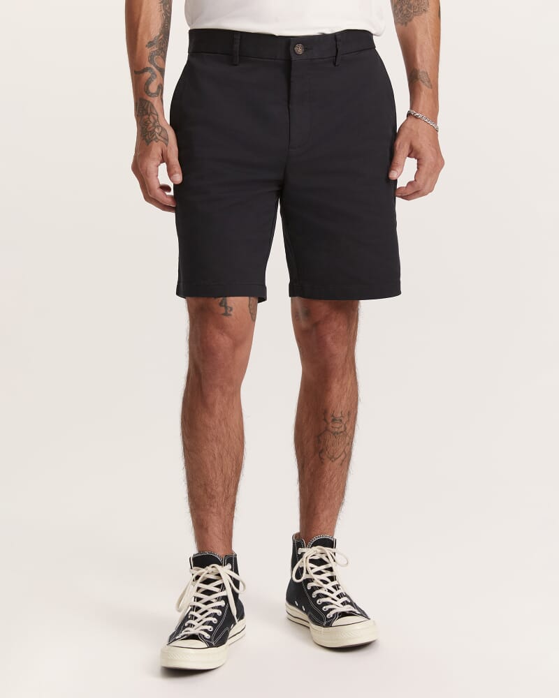 Mills Stretch Short in BLACK
