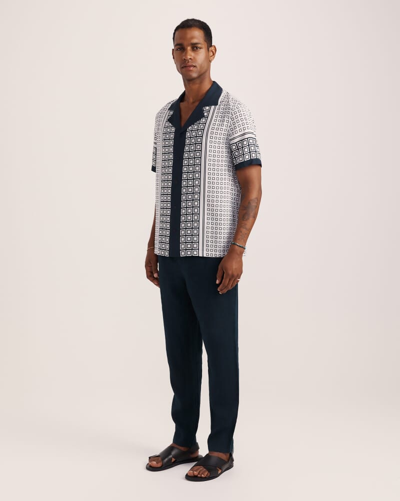Hercules Short Sleeve Resort Print Shirt in NAVY