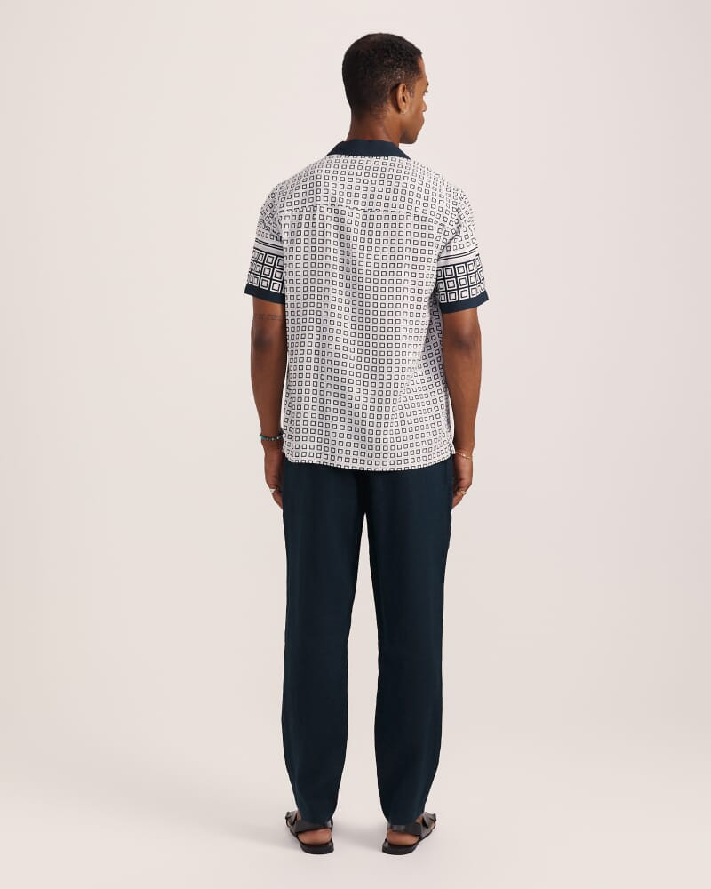 Hercules Short Sleeve Resort Print Shirt in NAVY