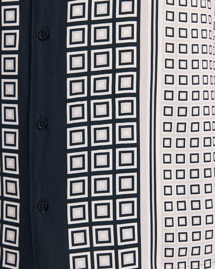 Hercules Short Sleeve Resort Print Shirt in NAVY