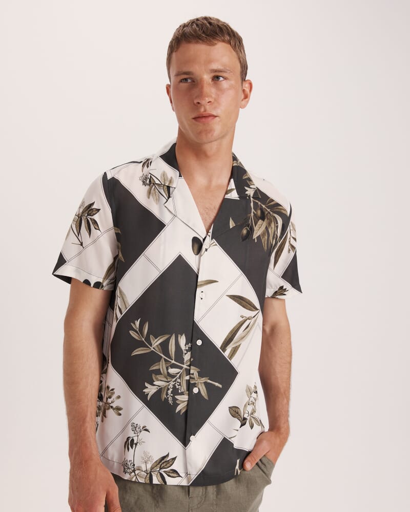 Syros Short Sleeve Resort Print Shirt in OLIVE