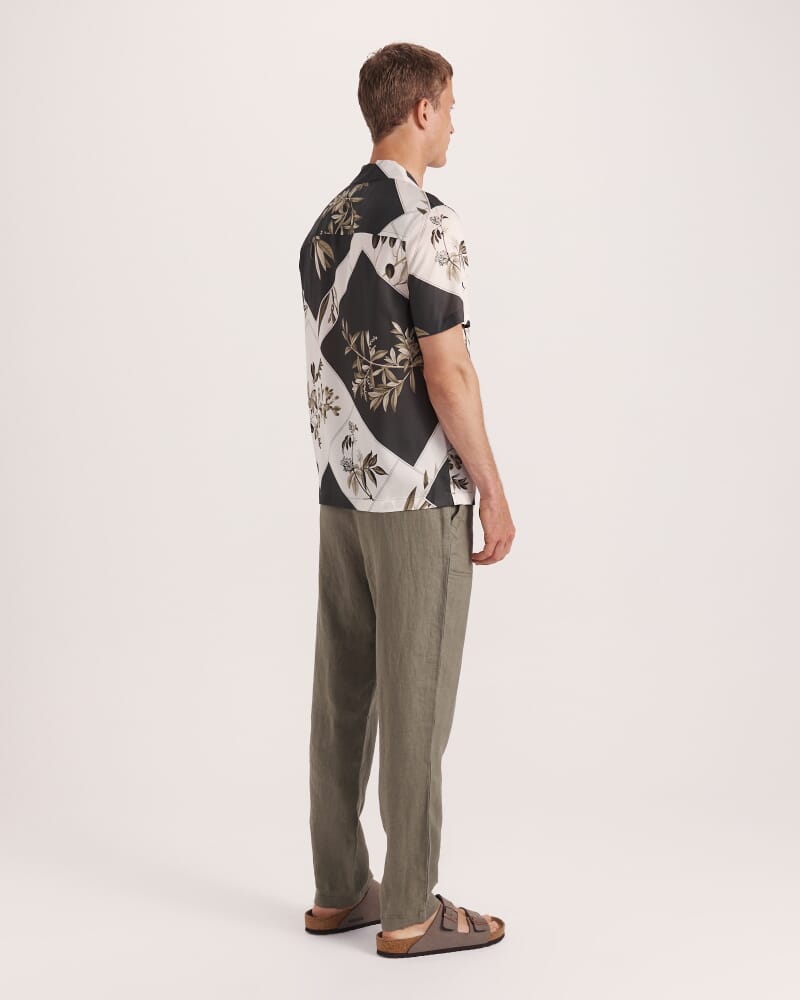 Syros Short Sleeve Resort Print Shirt in OLIVE