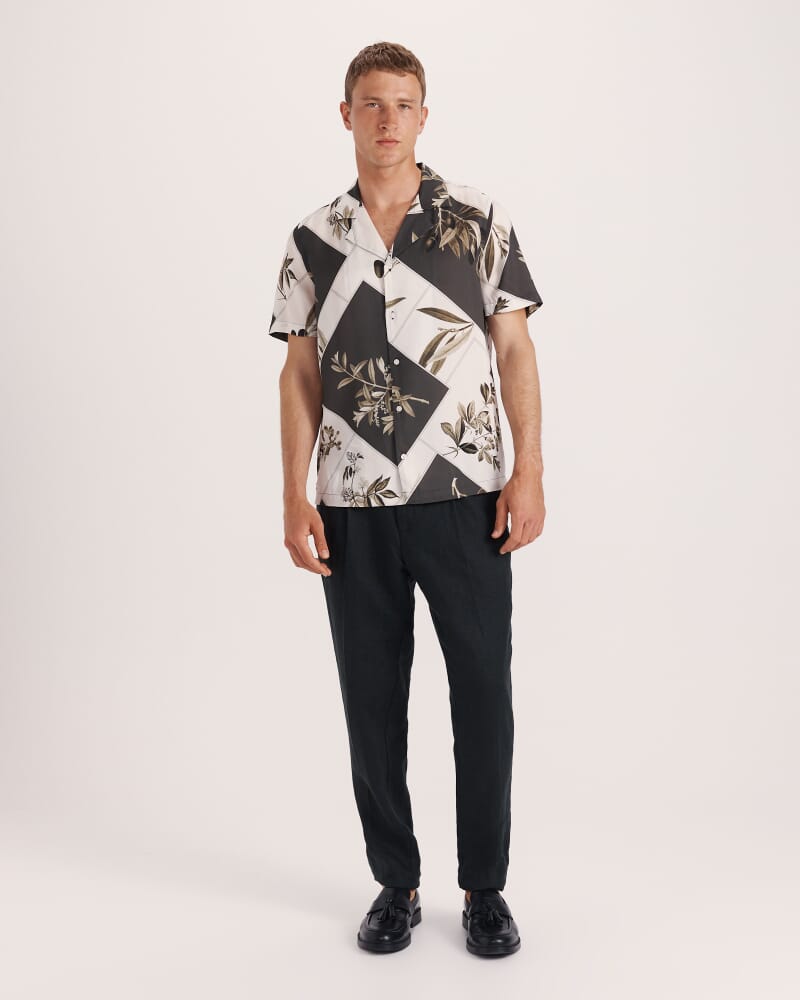 Syros Short Sleeve Resort Print Shirt in OLIVE