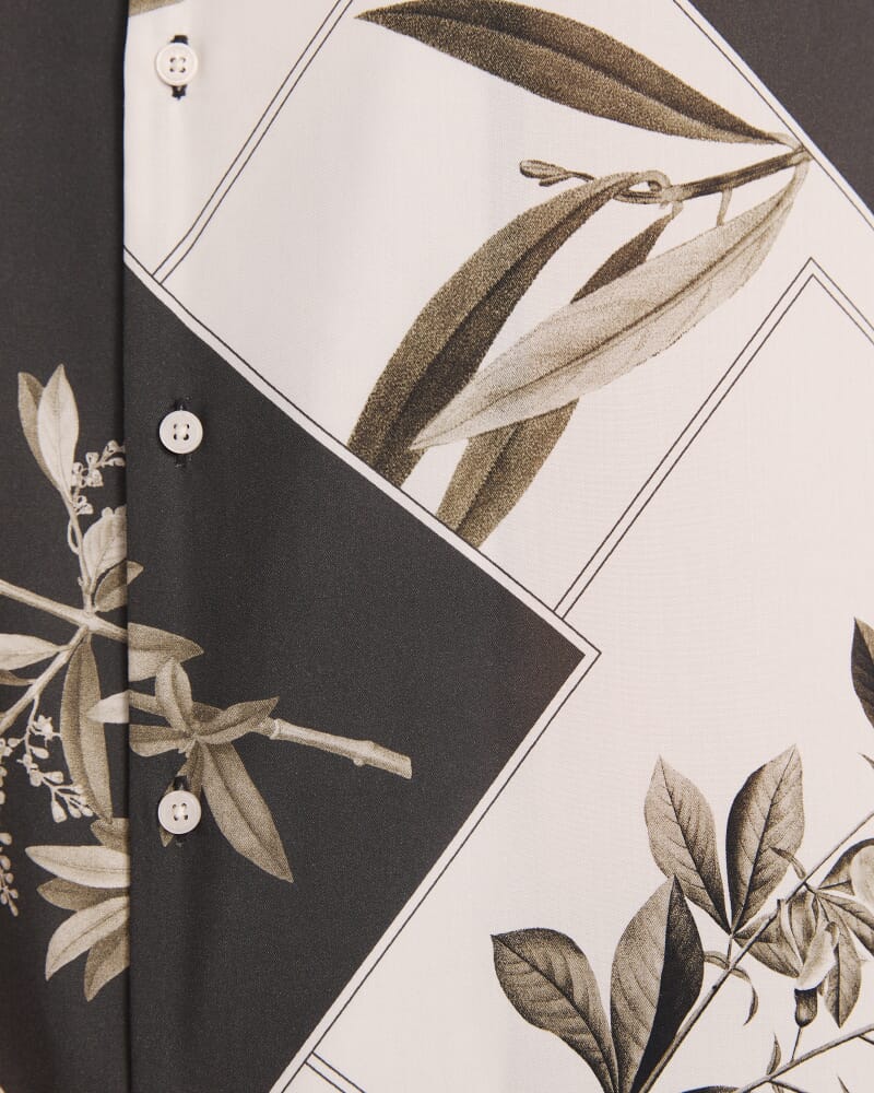 Syros Short Sleeve Resort Print Shirt in OLIVE