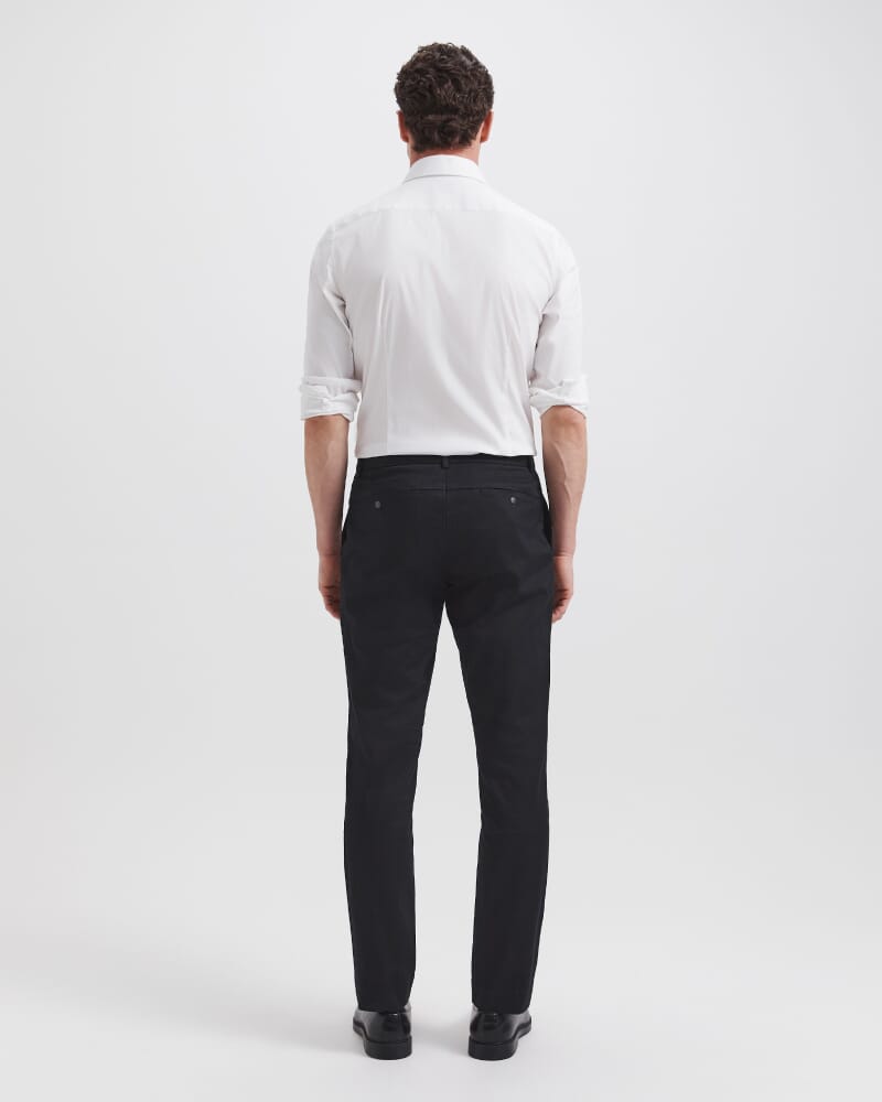 Chris Textured Regular Chino in BLACK INK