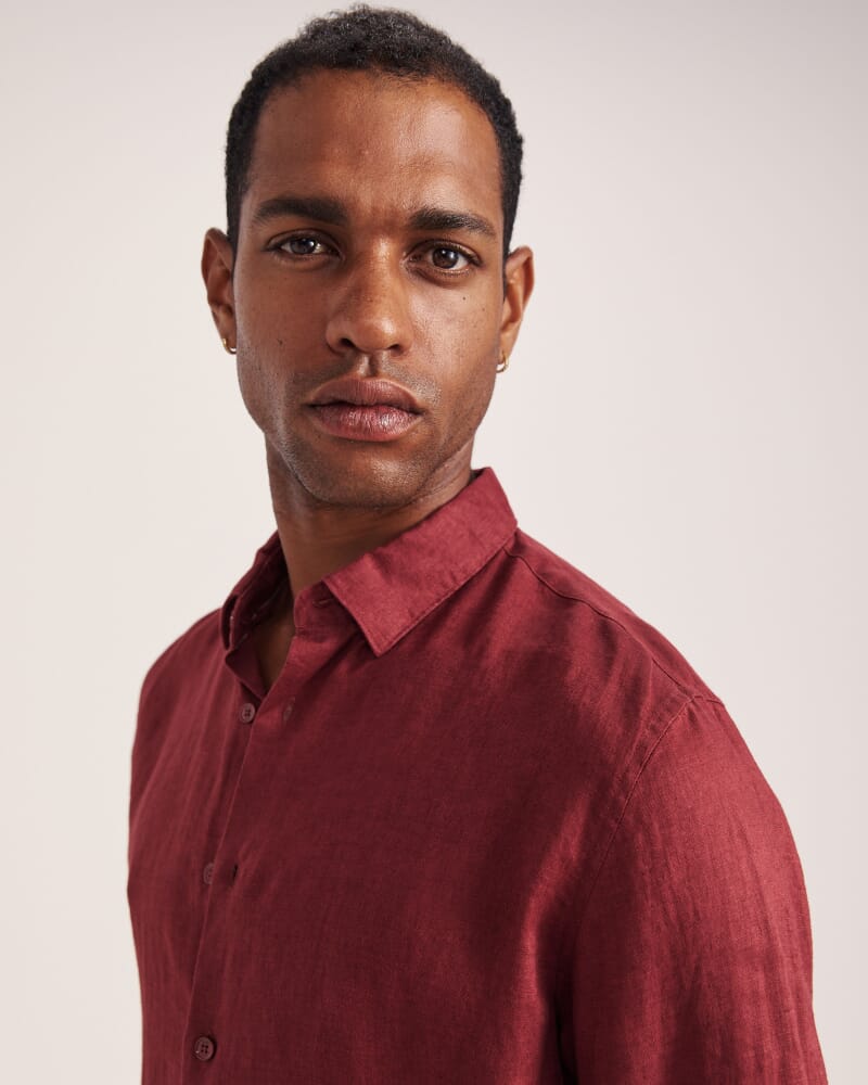 Anderson Long Sleeve Classic Linen Shirt in SANGRIA