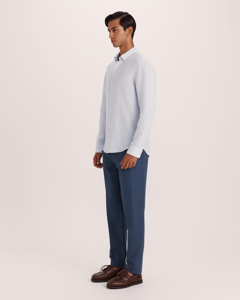 Anderson Classic Yarn Dyed Linen Shirt in CHAMBRAY