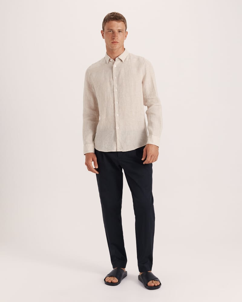 Anderson Classic Yarn Dyed Linen Shirt in SANDSTORM