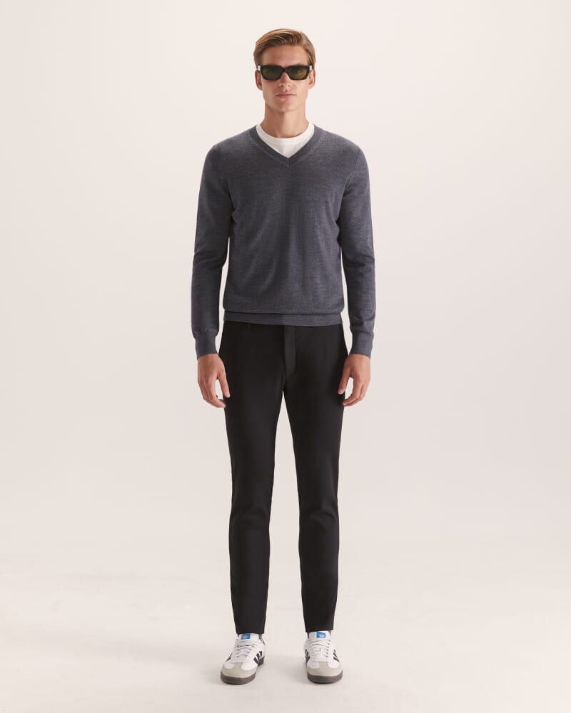 Franklin Merino Wool V Neck Knit in CHARCOAL