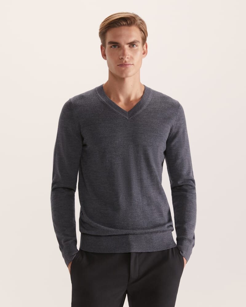 Franklin Merino Wool V Neck Knit in CHARCOAL