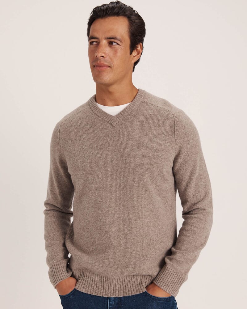 Solo Wool V Neck Knit in MUSHROOM
