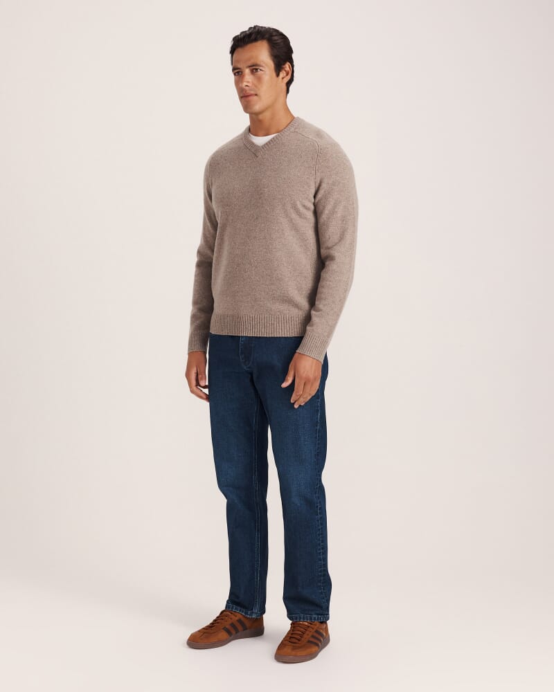 Solo Wool V Neck Knit in MUSHROOM