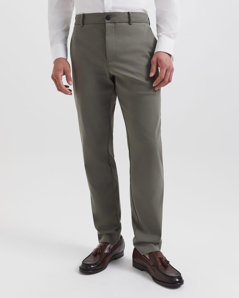 Judd Regular Chino Pant in KHAKI