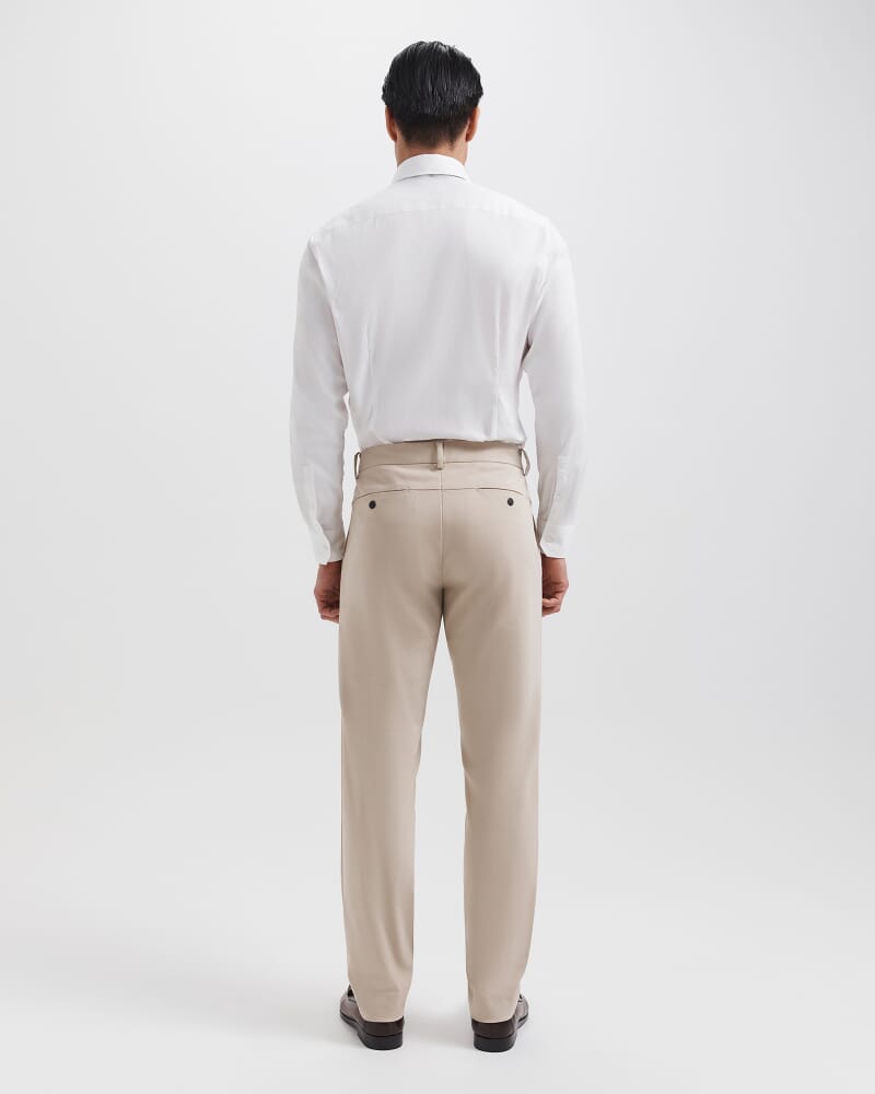 Judd Regular Chino Pant in SANDSTONE