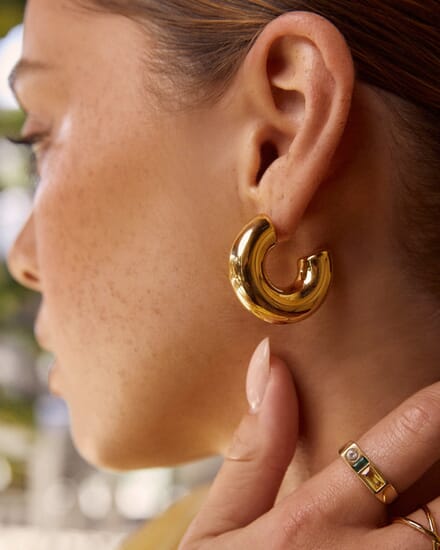Bella Earrings in GOLD