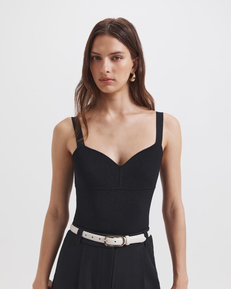 Essential Leather Belt in CREAM