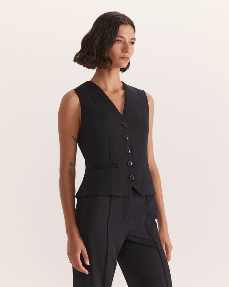 Dharma Vest in BLACK