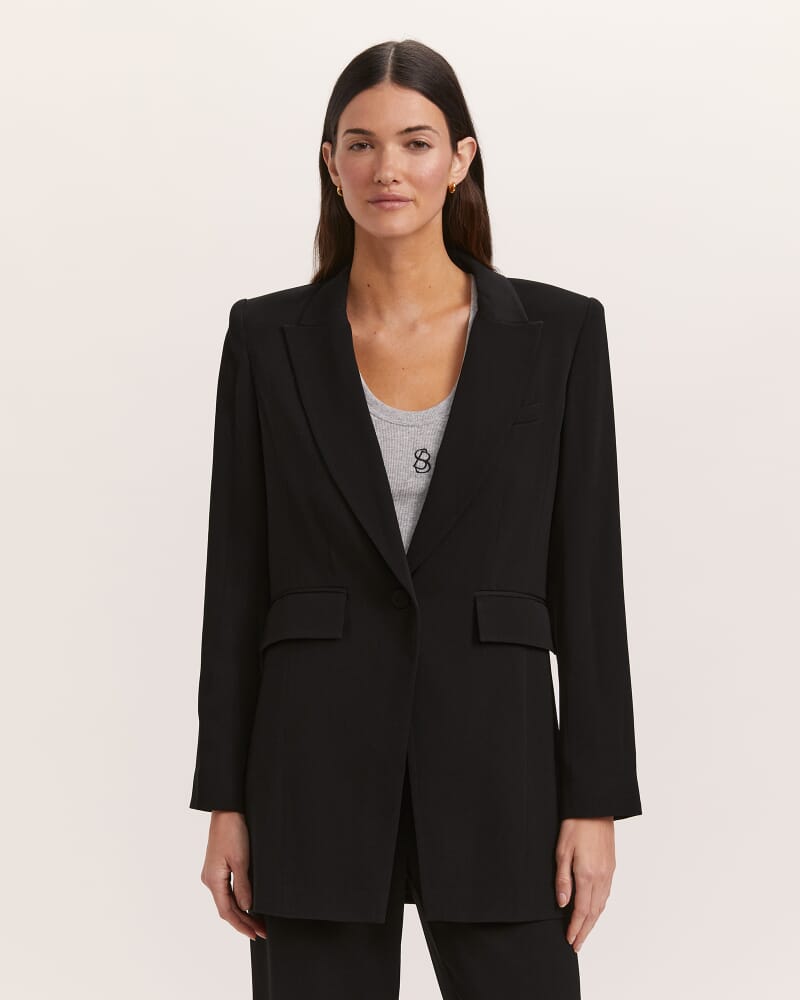 Isabella Longline Blazer in BLACK
