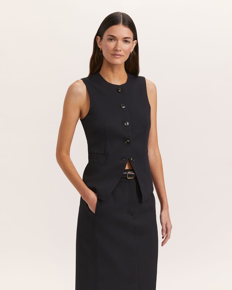 Dharma Crew Neck Longline Vest in BLACK