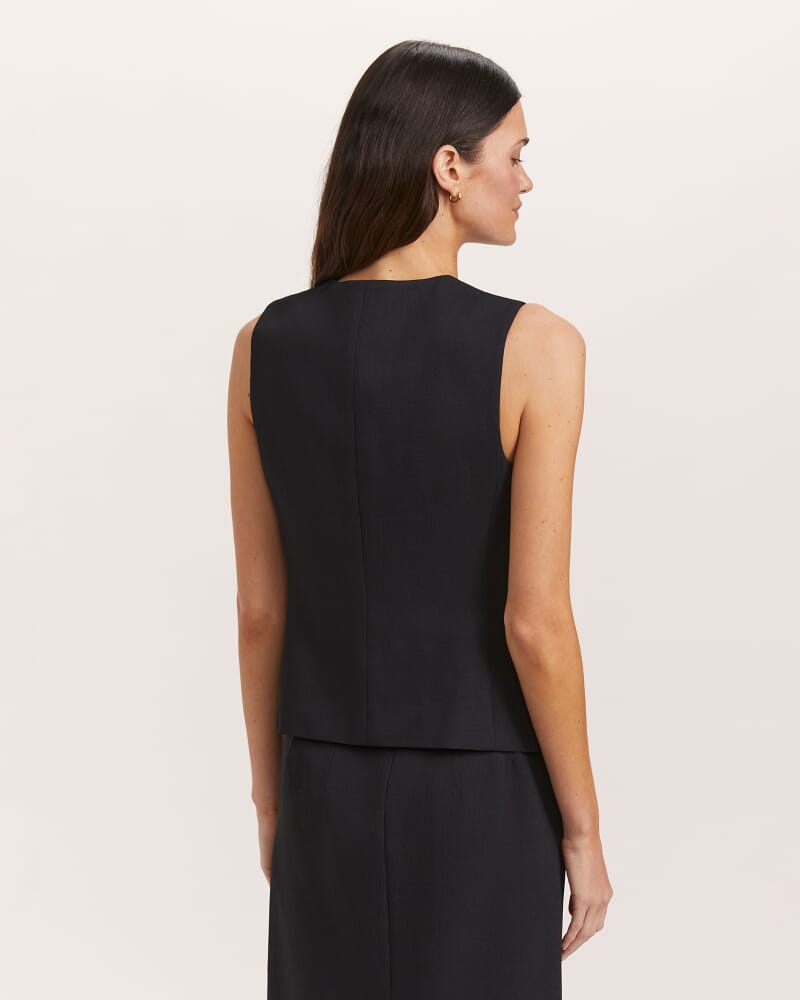 Dharma Crew Neck Longline Vest in BLACK