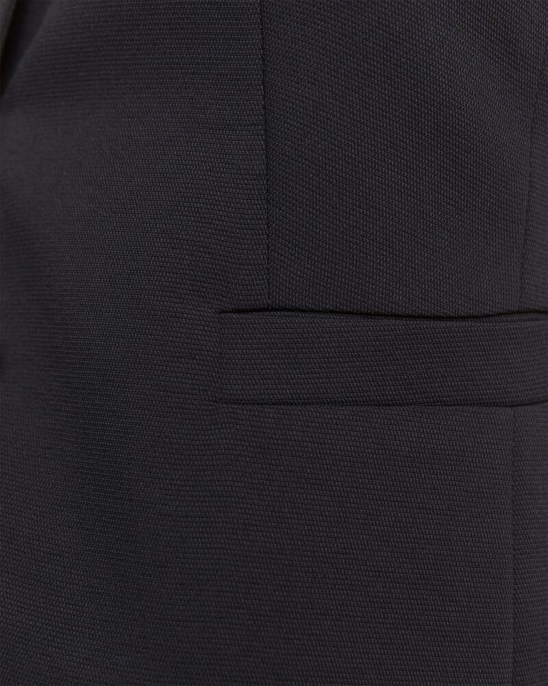 Dharma Crew Neck Longline Vest in BLACK