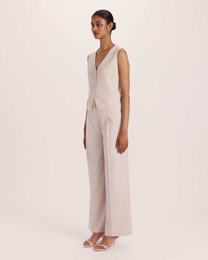 Sparkling Knit Vest in CHAMPAGNE