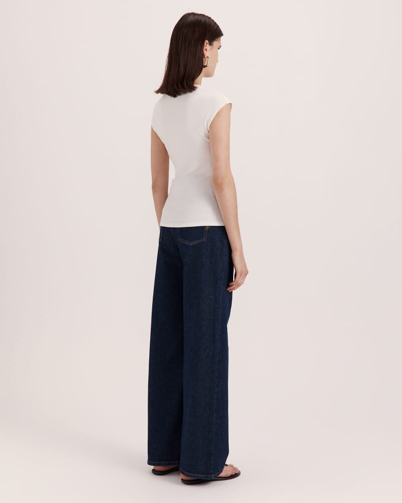 Xanthe Tuck Detail Top in WHITE