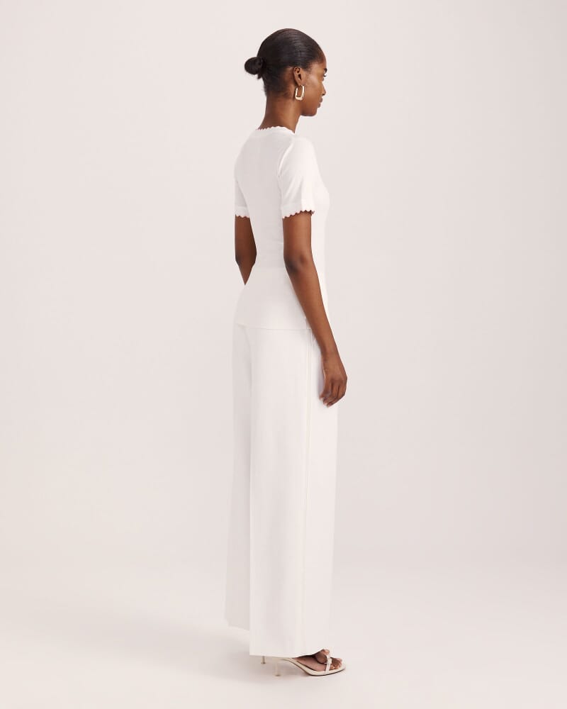 Emilie Scooped Neck Tee in WHITE/PINK