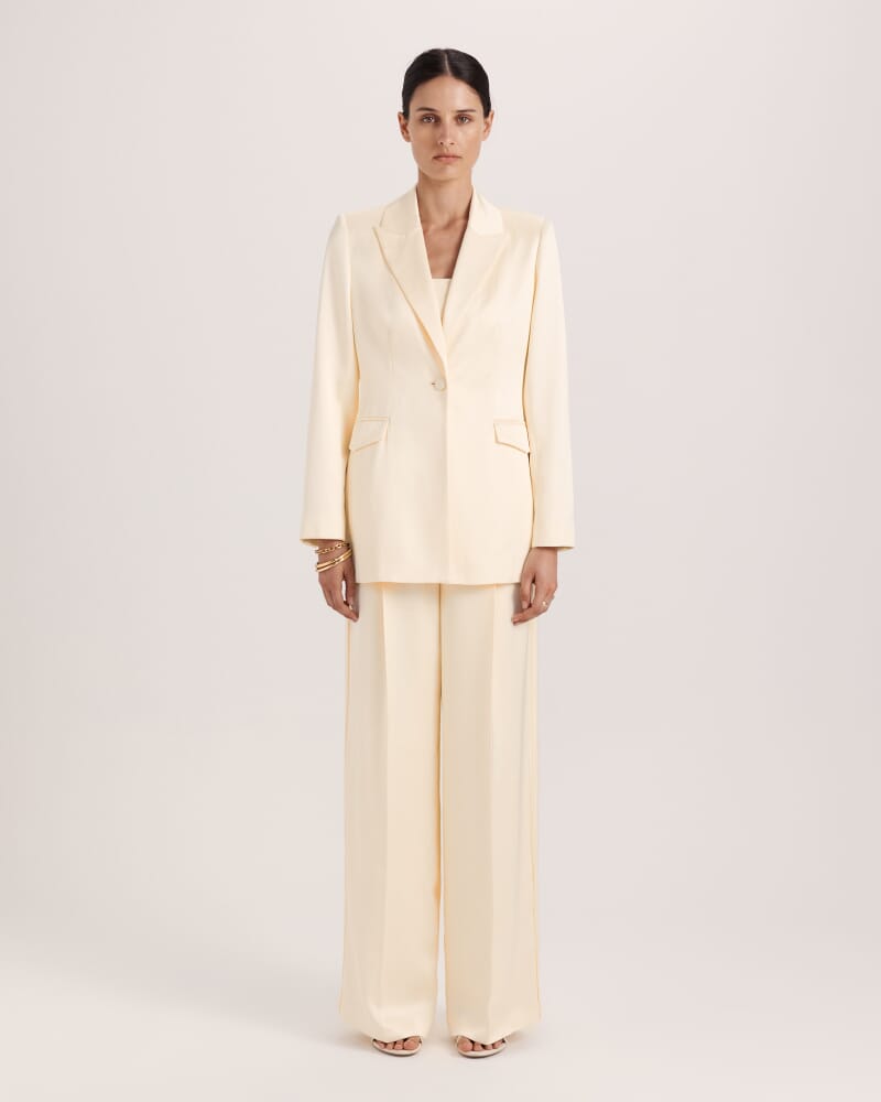 Nevine Contour Blazer in PALE LEMON