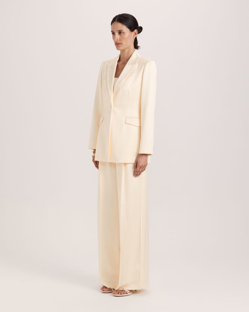 Nevine Contour Blazer in PALE LEMON