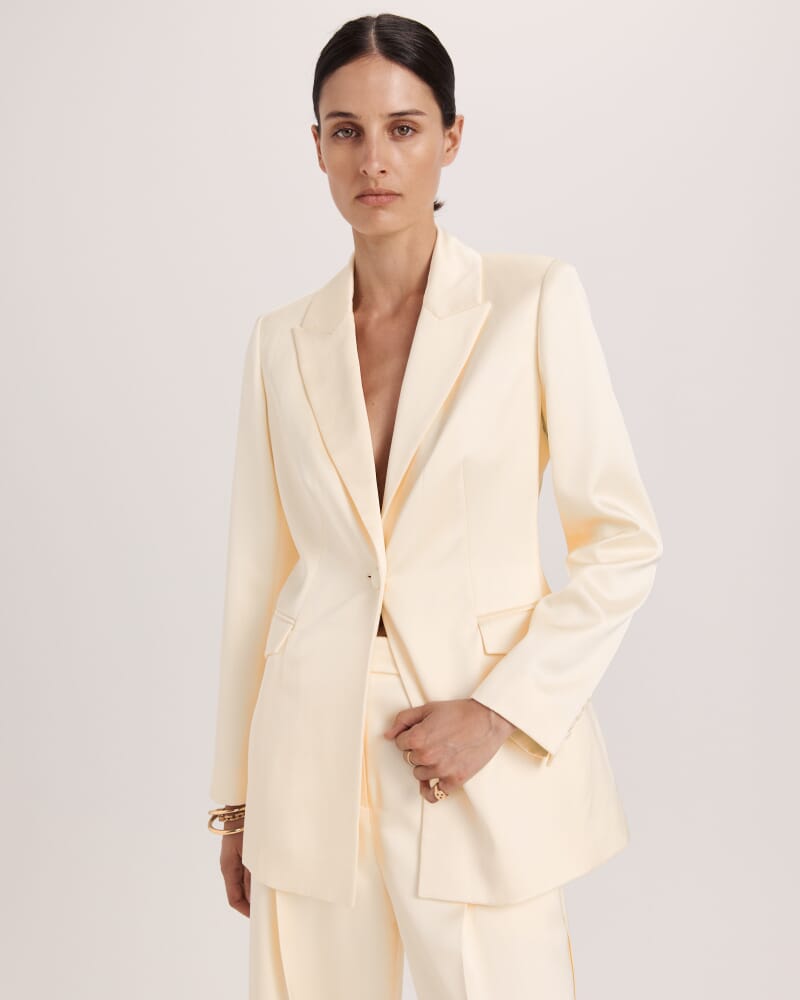 Nevine Contour Blazer in PALE LEMON