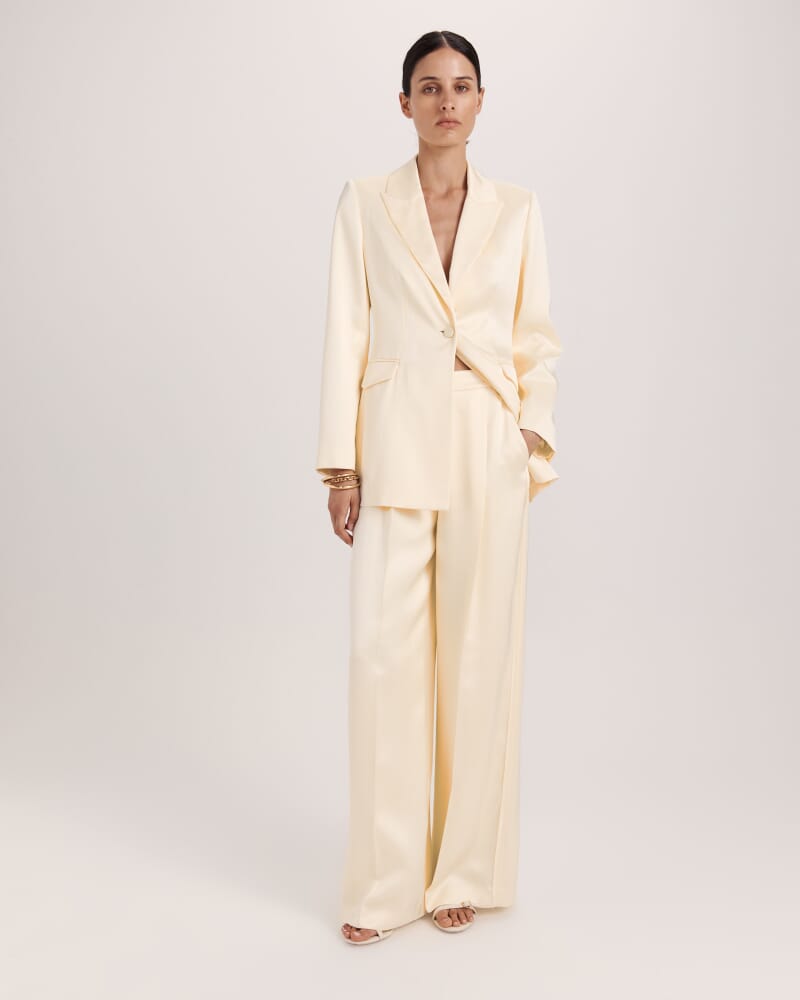 Nevine Contour Blazer in PALE LEMON