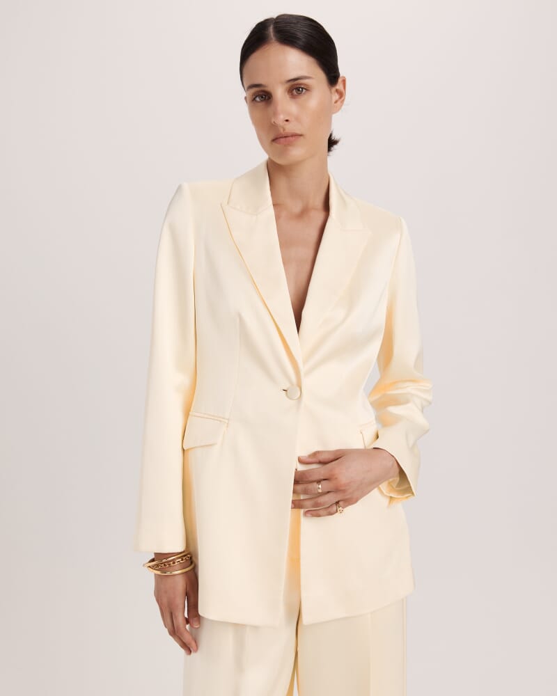 Nevine Contour Blazer in PALE LEMON