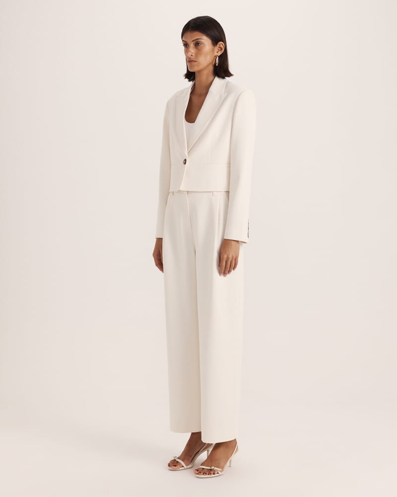 Dharma Cropped Blazer in MILK